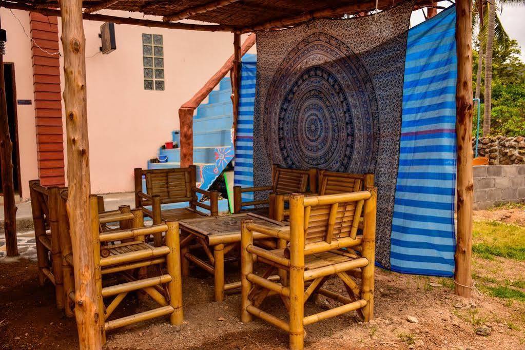 Love Station Hostel Baan Tai Exterior foto