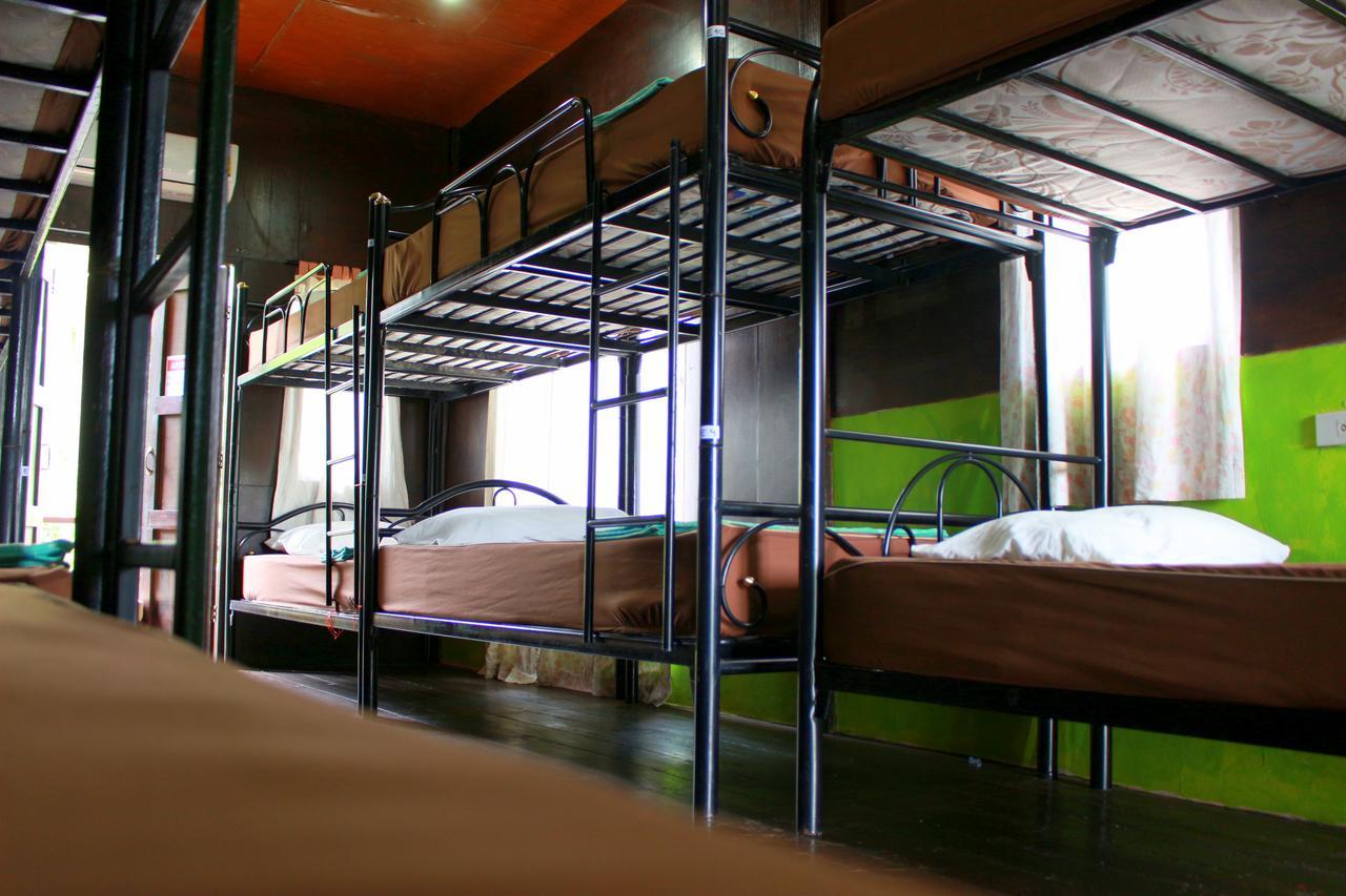 Love Station Hostel Baan Tai Zimmer foto
