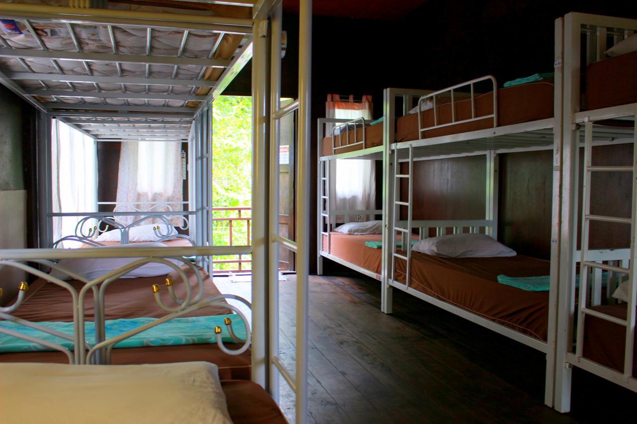 Love Station Hostel Baan Tai Zimmer foto
